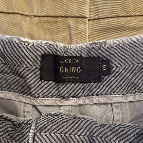 3 pairs! J. Crew Women's Chino Shorts - White, Gray, & Tan - Picture 3 of 10